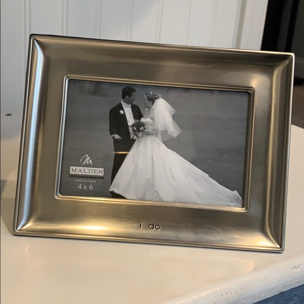 I do silver picture frame